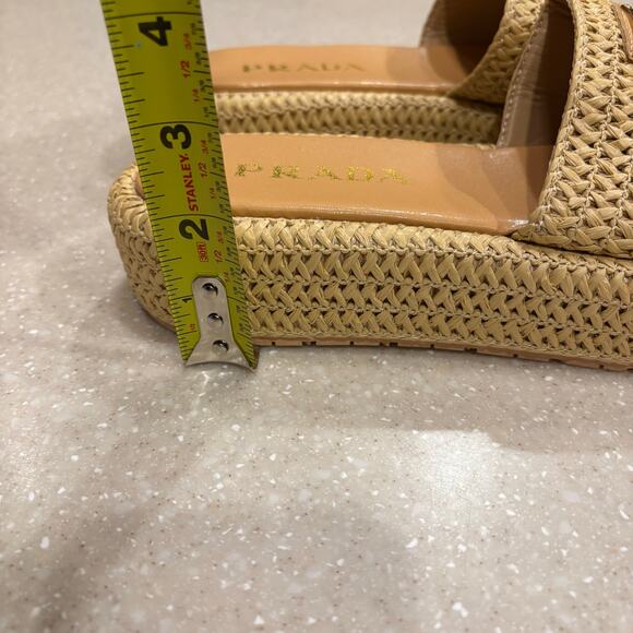 Prada Raffia Crochet Flatform Sandal Size 42 Natural Single Band Platform Slide - Picture 7 of 7
